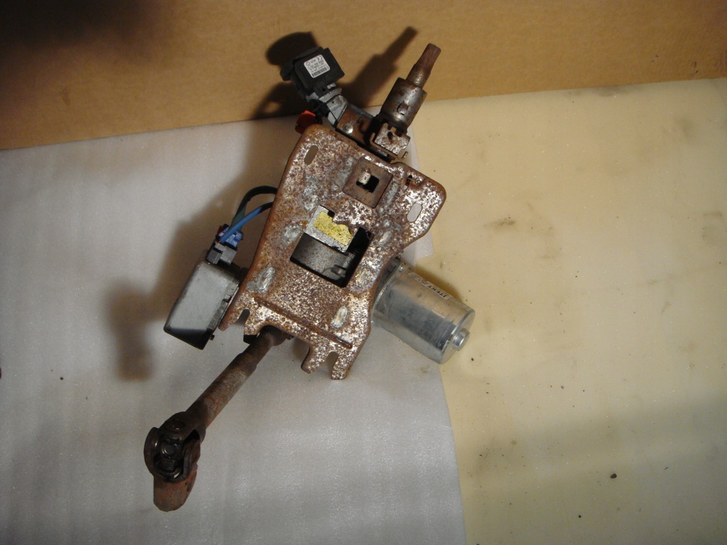 фото №1, Усилитель электрический renault twingo ii 2 8200809490 колонка рулевая