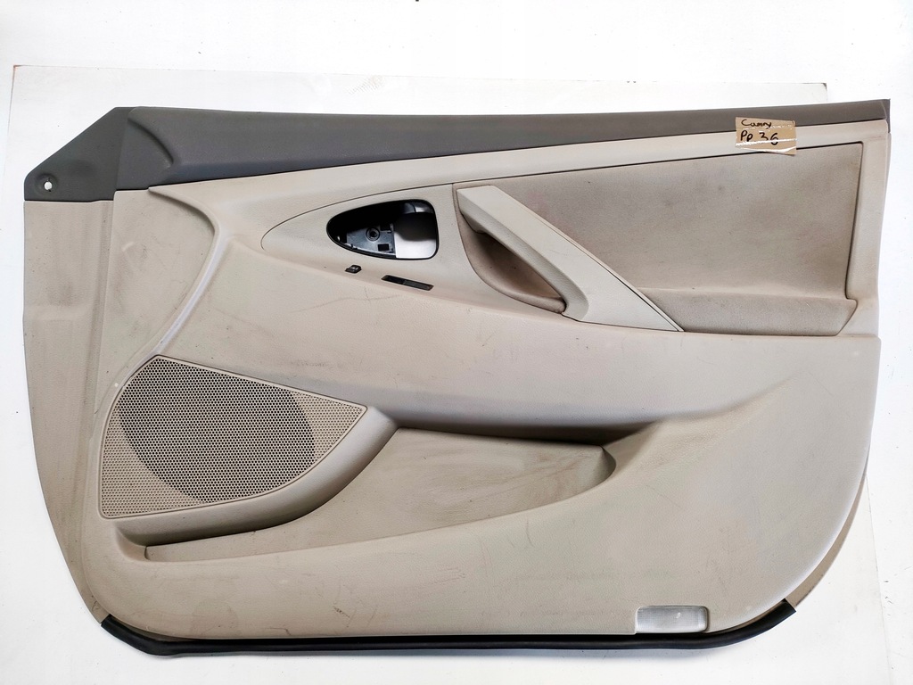 фото №1, Обшивка обивка дверь перед правый toyota camry