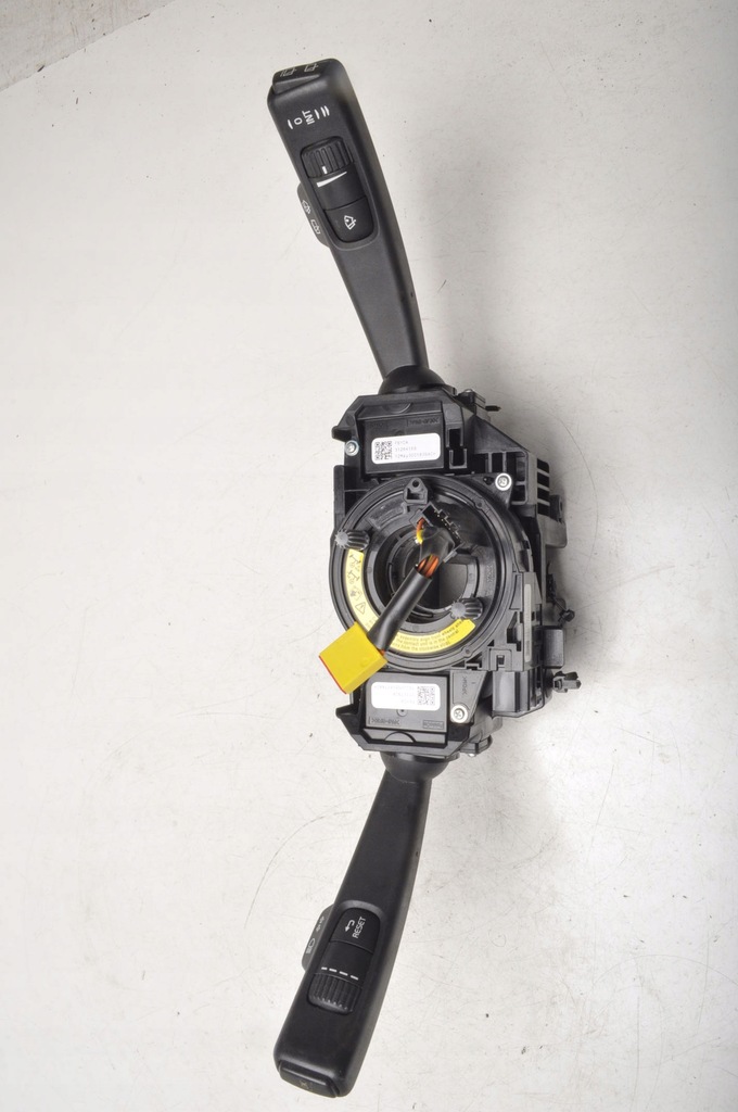 фото №1, Volvo v40 ii переключатель комбинированный 31343218