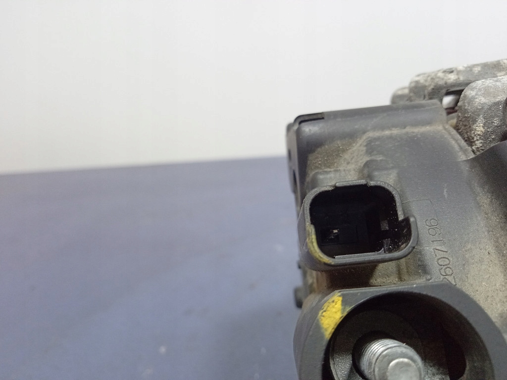 Peugeot 508 1 2.0 hdi 140km генератор 980375098 в Украине