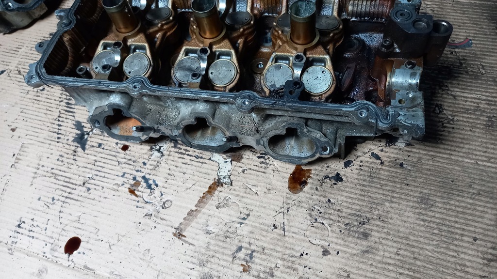 фото №10, Головка двигателя nissan pathfinder 2.5b 03r