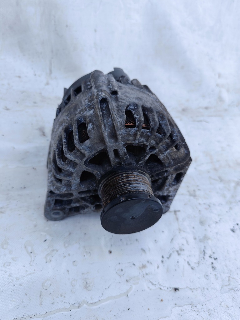 фото №1, Renault trafic vivaro iii 1.6 dci генератор