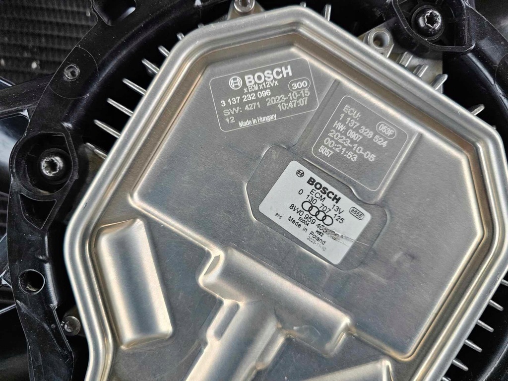 фото №10, Комплект радиатор вентиляторы audi rs7 4k audi rs6 4k usa europa