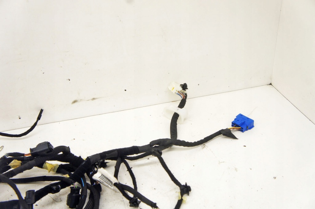 Uj173 peugeot 508 ii джгут кришки багажника 9830913980 Недорого