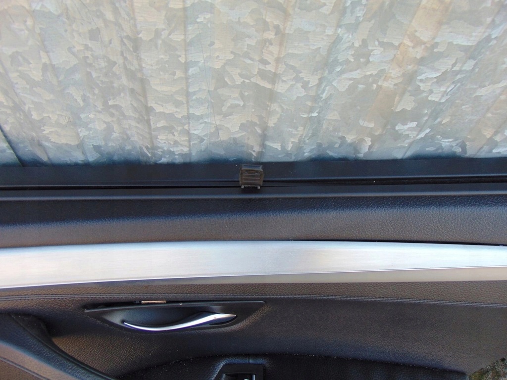 фото №6, Оббивка обшивки шторка bmw f11 kombi комплект