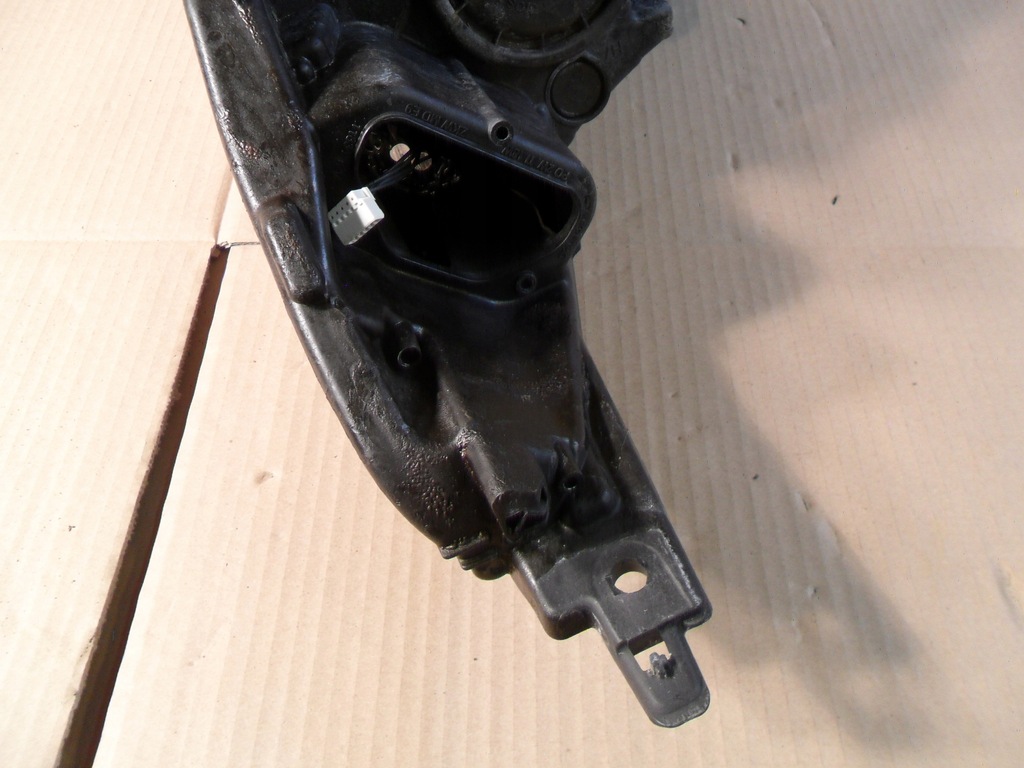 фото №13, Opel astra 5 v k 15- лампа передняя правая 39047199