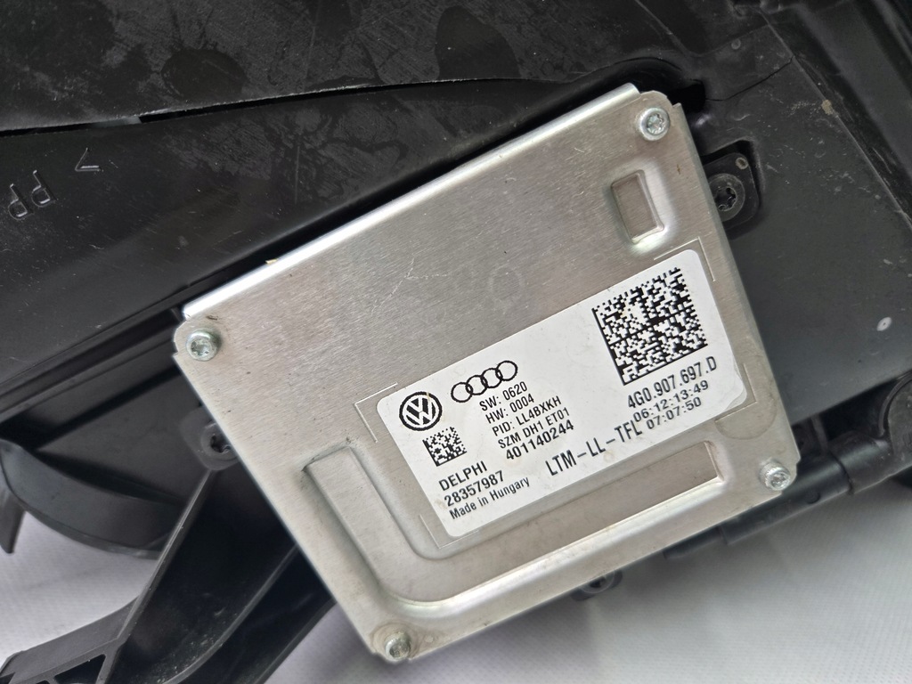 фото №8, Audi a4 b8 lift лампа правий перед комплектна 8k0941006c