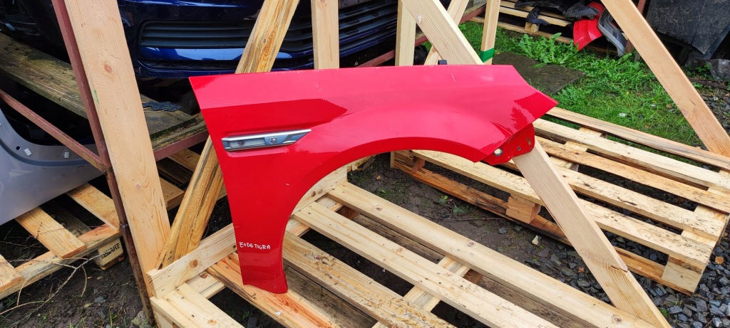 Купити Крило перед opel tigra 2