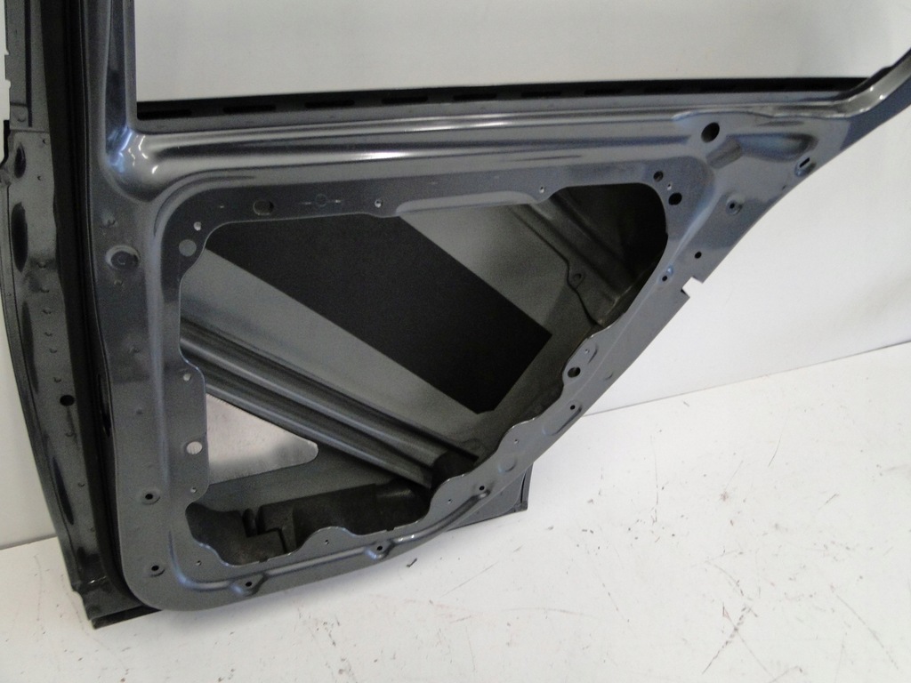 фото №7, Mercedes c klasa 206 w206 двері задні праве sedan