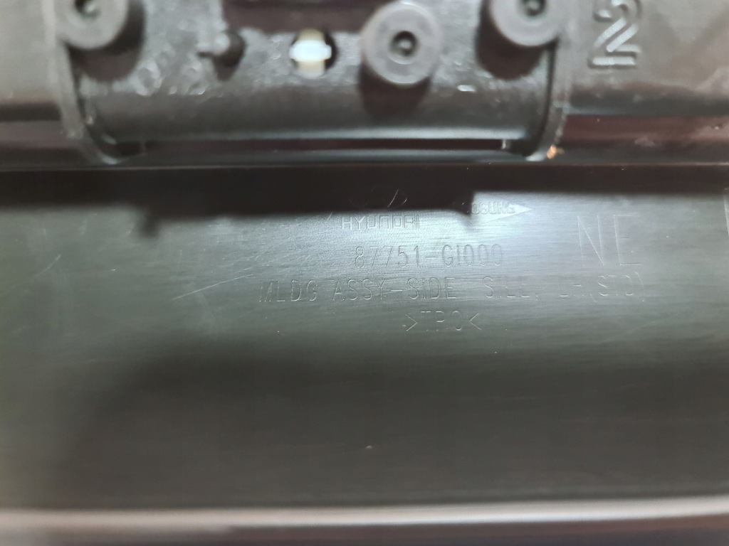 фото №10, Hyundai ioniq 5 молдинг поріг накладка поріг ліва 87751-gi000