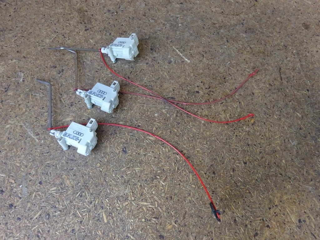 фото №8, Audi a3 8p привід кришка заливної пального 8p0862153a