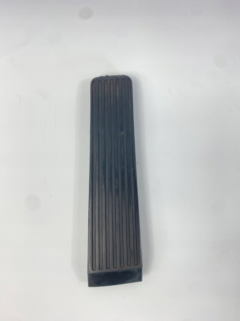 Купити Гумовий елемент накладка педалі педаль газу mercedes w124 1233010082