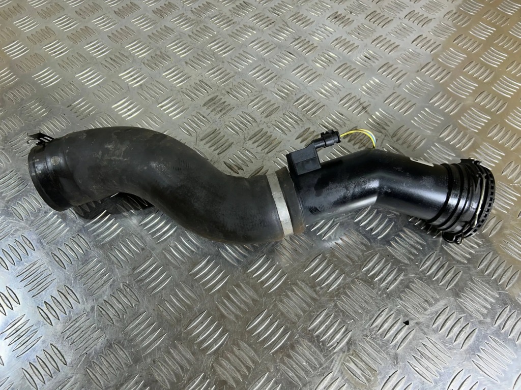 фото №1, Патрубок / труба інтеркулер bmw 1 f20 f21 3 f30 2013 7597588