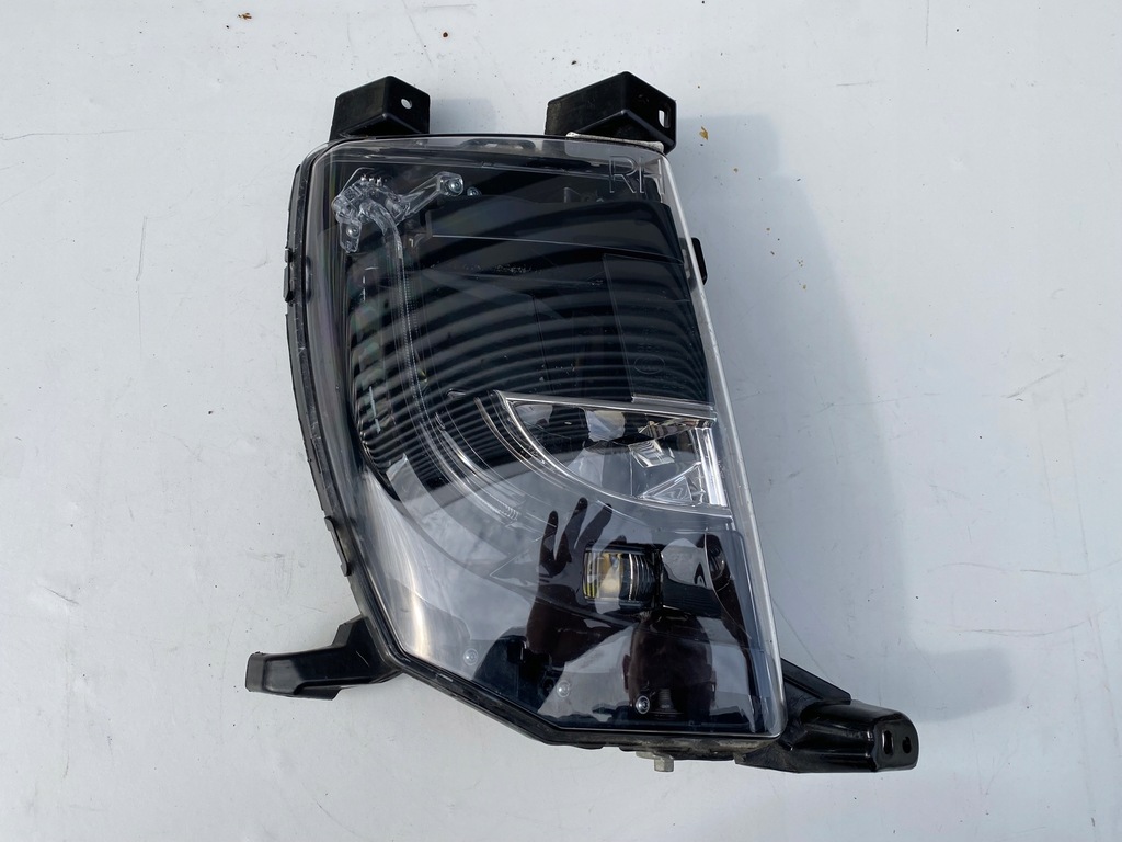 фото №1, Противотуманная фара tesla x правый полный