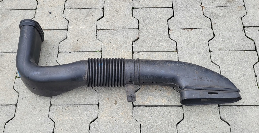 фото №1, Mercedes w212 труба воздухозаборник 2.2cdi a6510903437