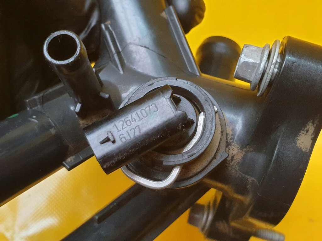 фото №6, Корпус термостата термостат insignia b 1.5 lfv