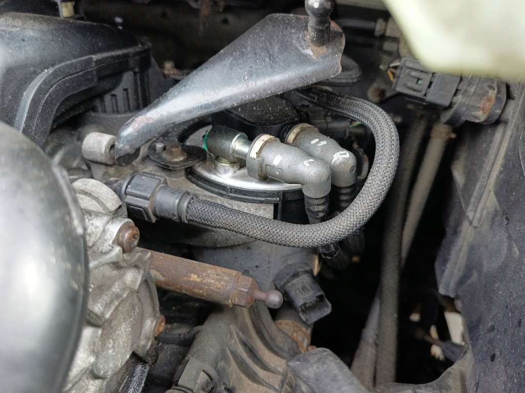 Купить Ford c-max fl 07-11 корпус фильтра топлива 1.6 cdti