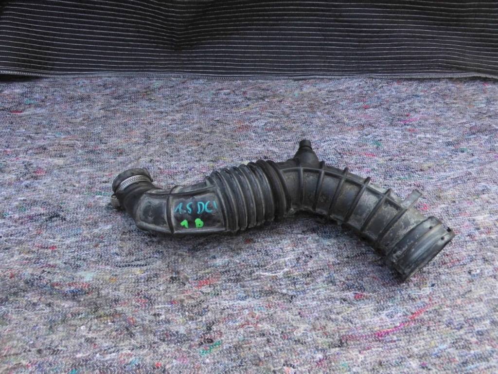 фото №1, Труба воздухозаборник воздуха scenic megane iii 8200750731