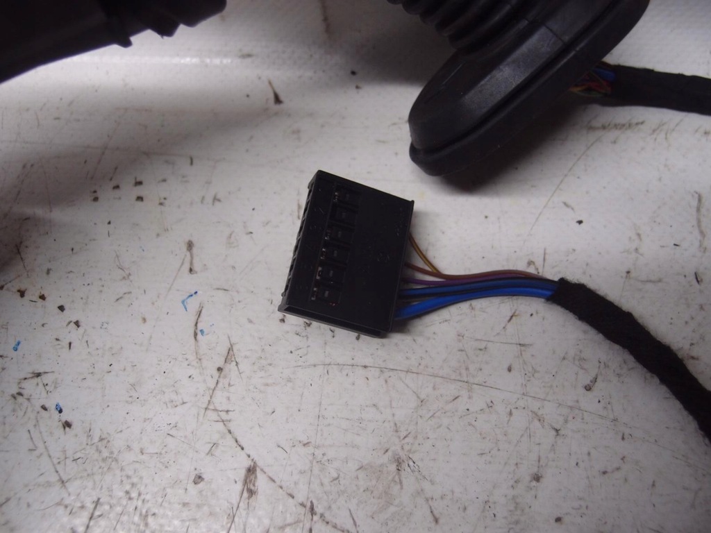 фото №8, Электропроводка дверь левый задняя bmw x1 u11