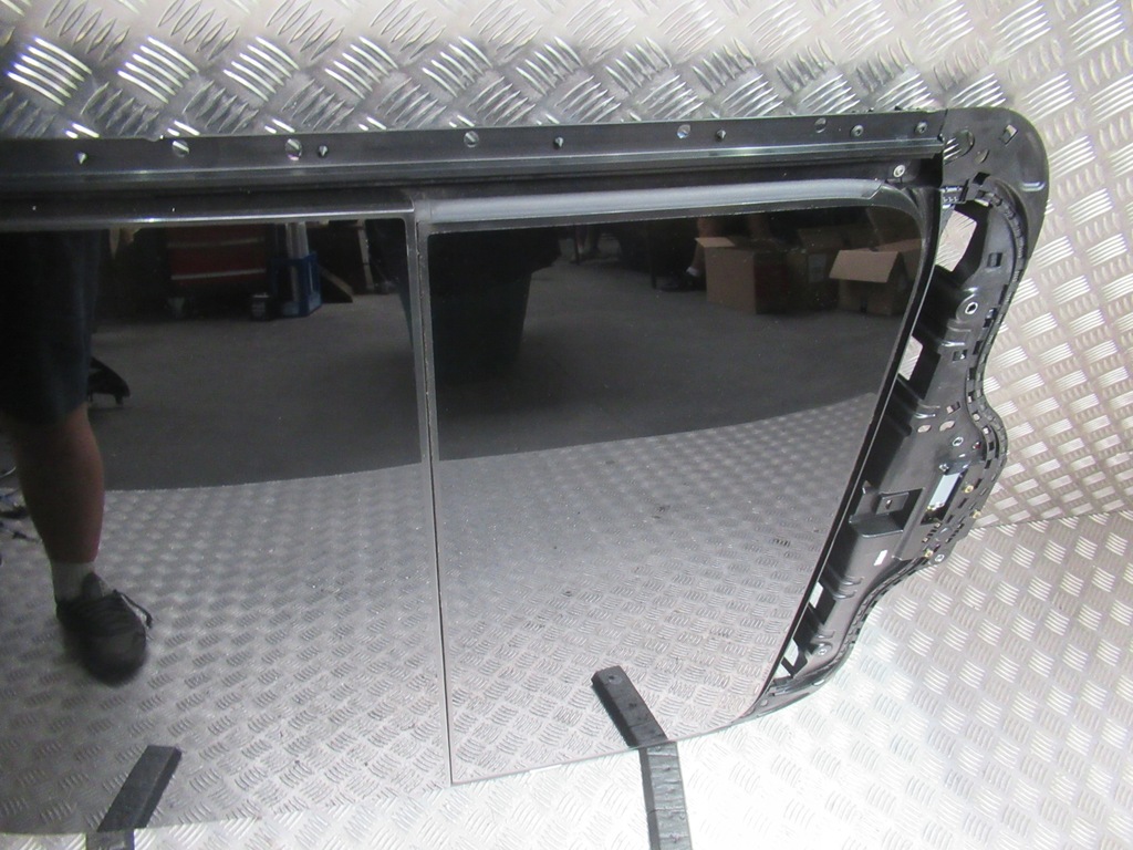 фото №5, Maserati levante люк комплект 06702661380