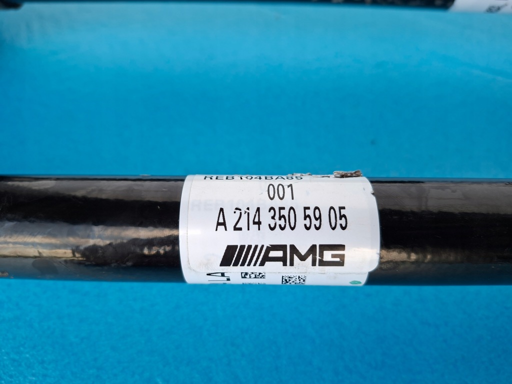 Mercedes e klasa w214 amg приводной вал приводная задняя с Разборки