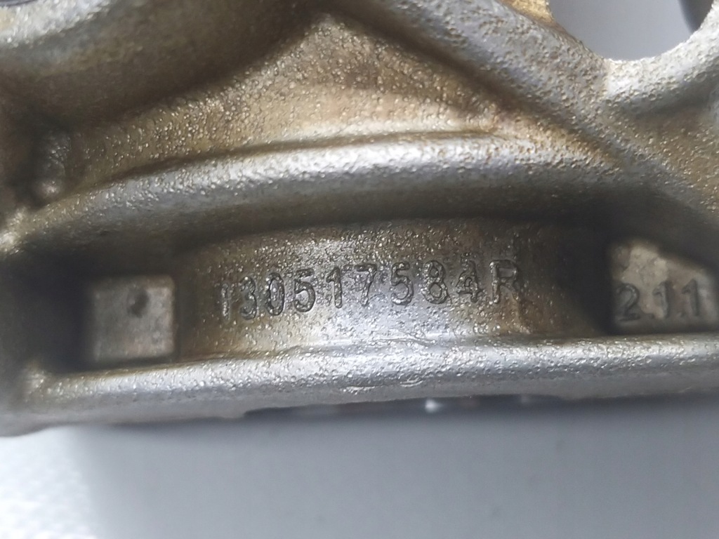 фото №10, Опора łoże вала выхлоп dacia sandero ii clio 1.0 sce b4de411 130517584r