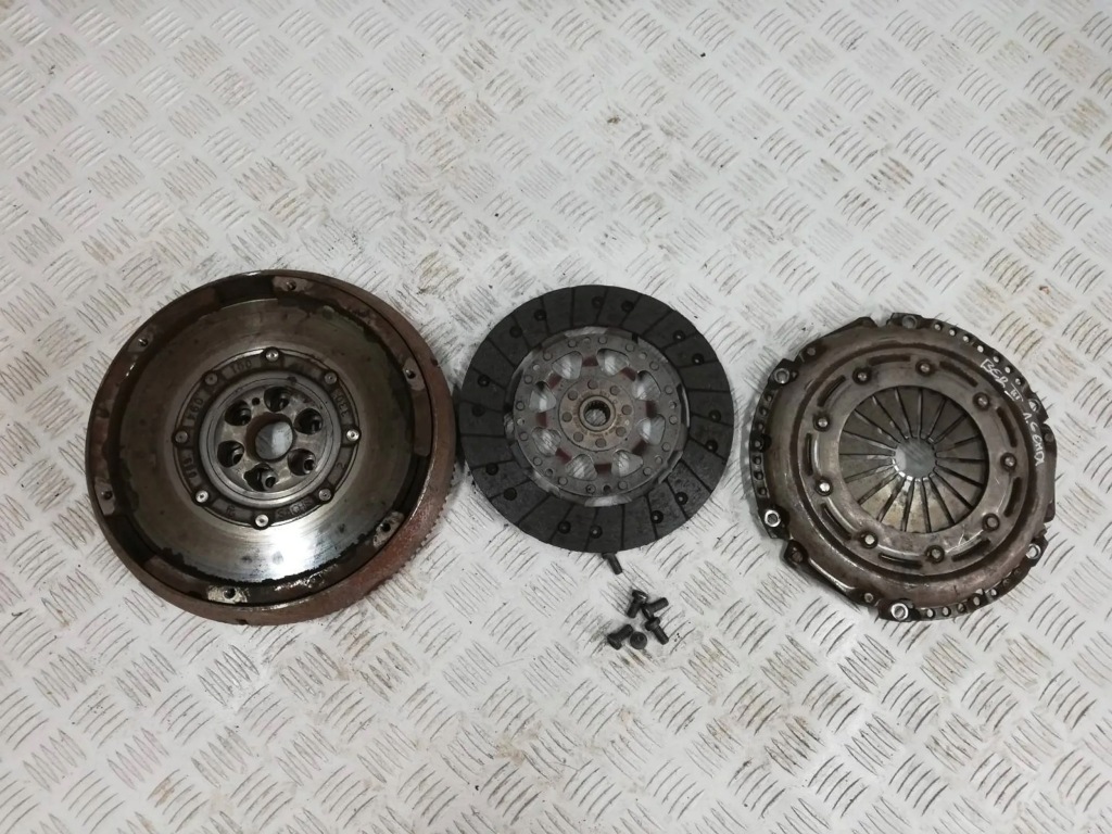 фото №1, Berlingo iii partner колесо двухмассовый сцепление 1,6 ehdi