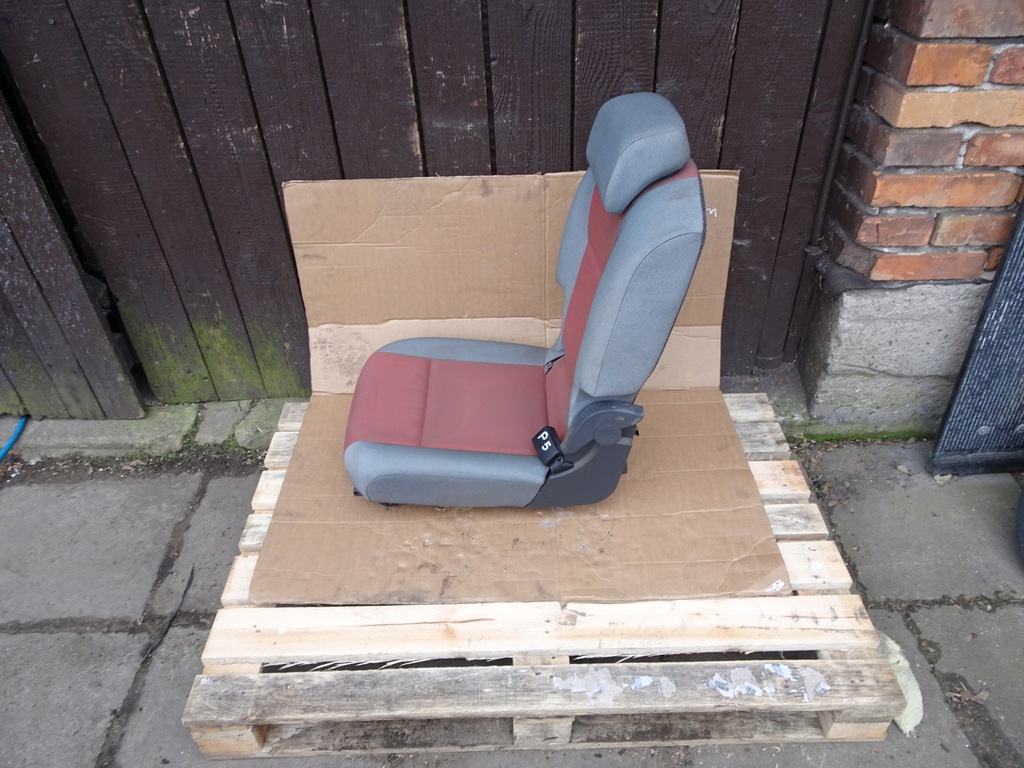 фото №4, Skoda roomster сидіння правий задня