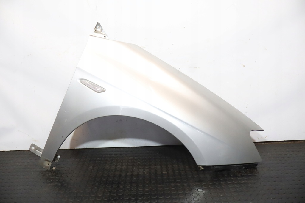 фото №1, Крила правий передній lancia delta iii 620/b