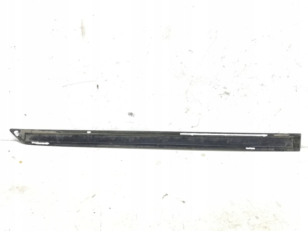 фото №8, Skoda yeti молдинг na дверь левый перед 5l0853515a