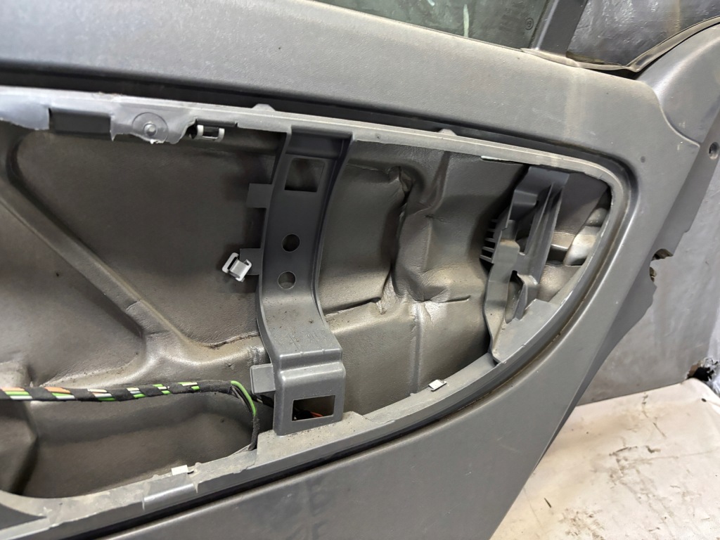 Підйомник скло правий передні  smart fortwo 1 1 Недорого