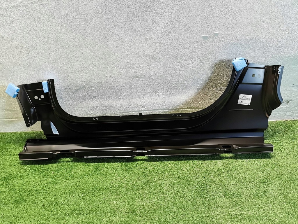 фото №6, Peugeot 308 iii t10 21- обшивка порог передний правый 1680537880