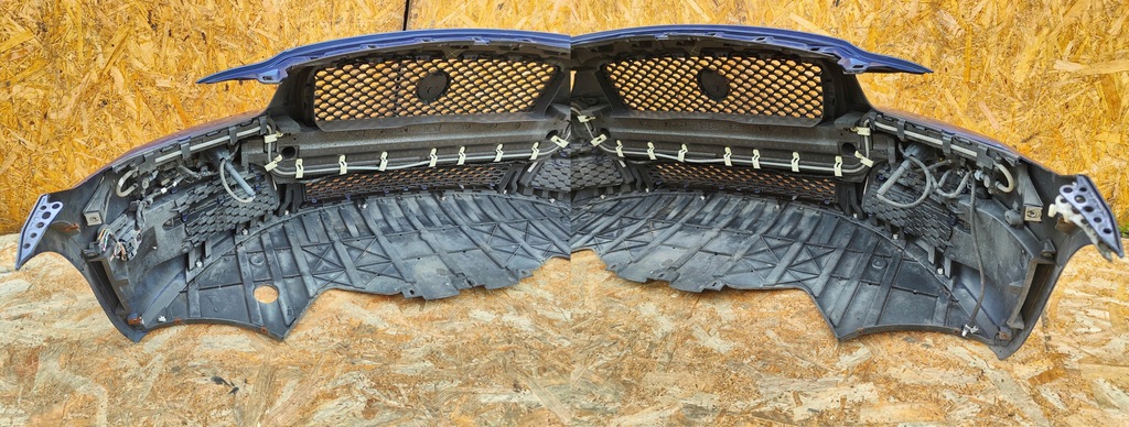 фото №8, Kompletny перед jaguar xe x760 капот крила бампер лампа лампи