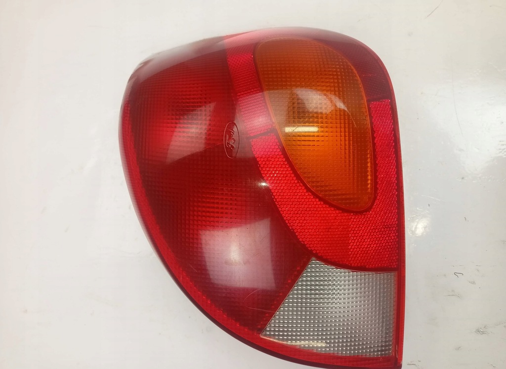 фото №1, Лампа правая задняя ford fiesta