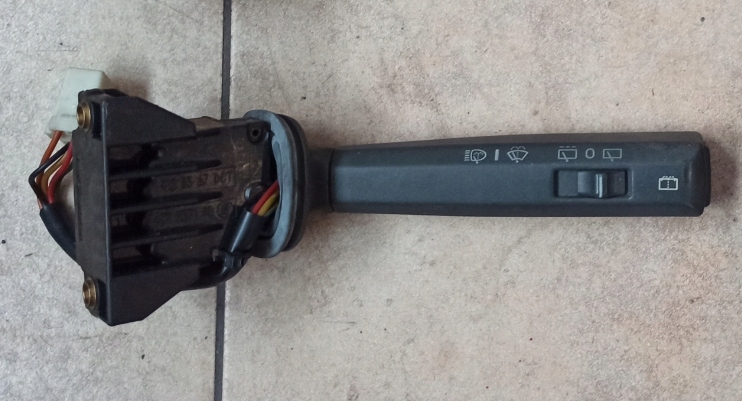 фото №1, Volvo v70 xc70 переключатель дворник 9128367