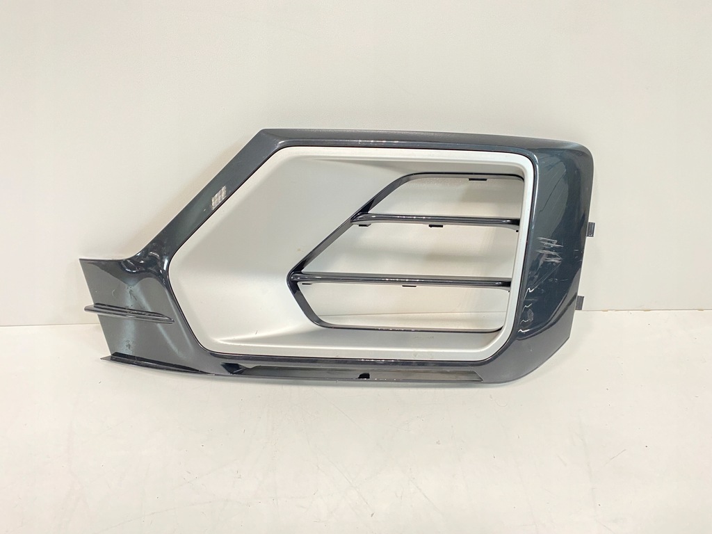 фото №9, Audi оригинальный номер 81a807681g решётка бампера