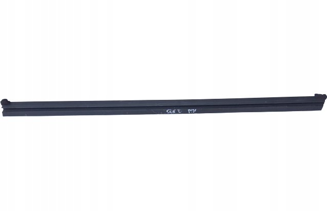 фото №1, Молдинг уплотнитель дверь правая перед infiniti q50