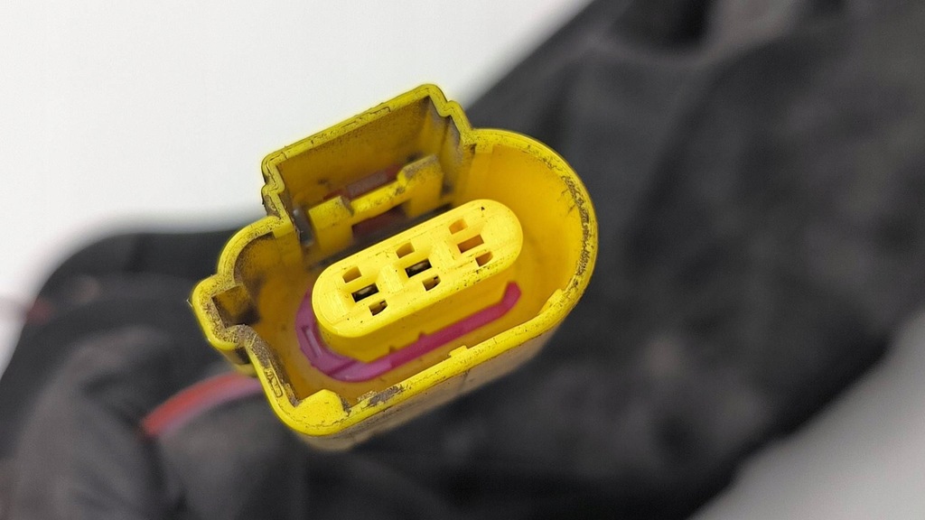 фото №5, Часть кузов audi q7 4m 4m0805603b