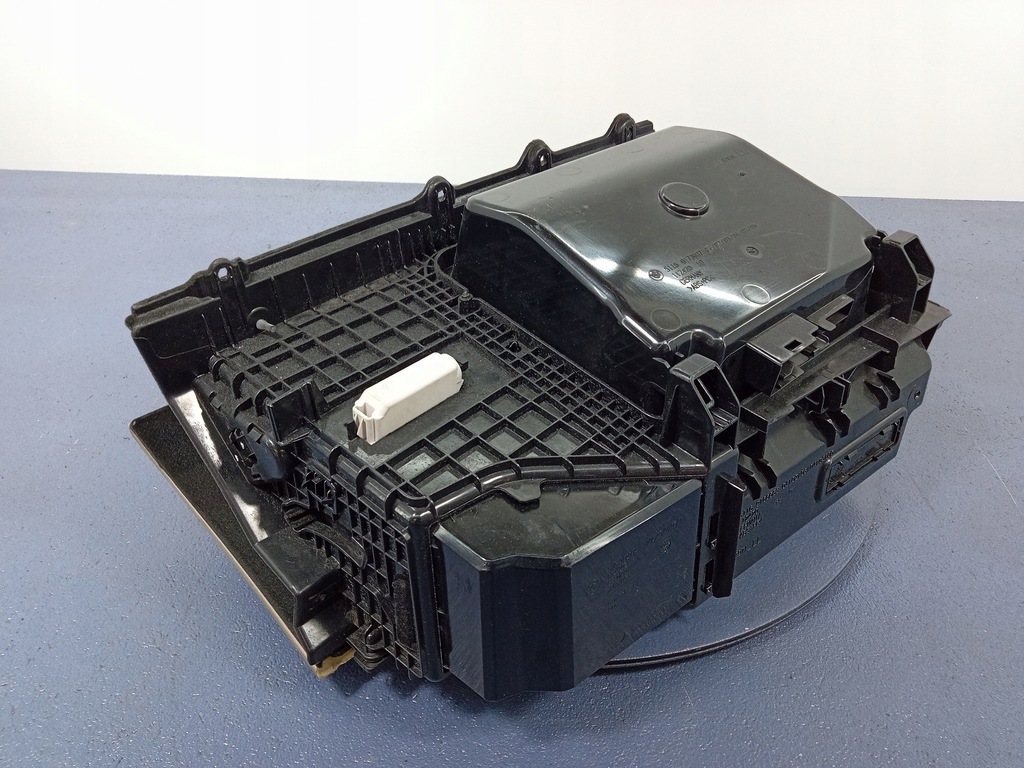 фото №4, Bmw 5 f10 f11 бардачок пасажира eu 9173907