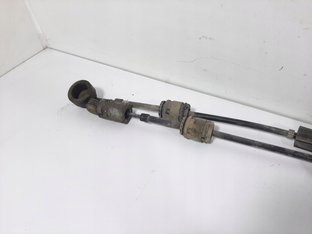 фото №15, Renault scenic ii 1.5dci 04r выборщик домкрат передач тросы 8200326372