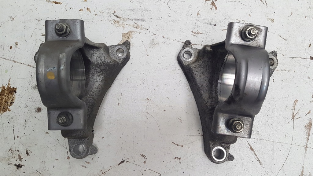 фото №1, Кронштейн підпора кронштейн піввісь mazda cx5 2.5 бензин