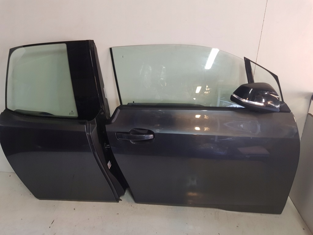 фото №1, Двері праве правий перед передні задня bmw i3