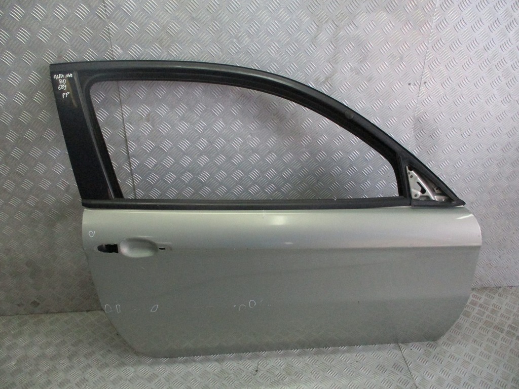 фото №1, Дверь правый перед alfa romeo 147 689