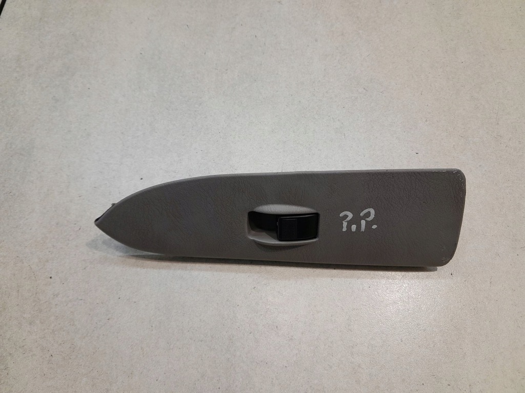 фото №1, Панель стекло правый перед mazda premacy 2.0 ditd