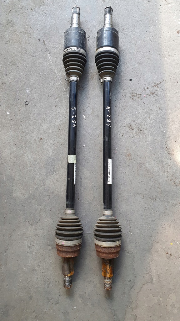 фото №1, Привідний вал правий права лівий ліва задня задня evoque lift bj324b402ac