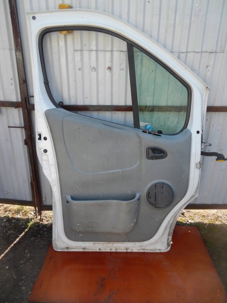 фото №9, Дверь левая перед trafic vivaro primastar 01-