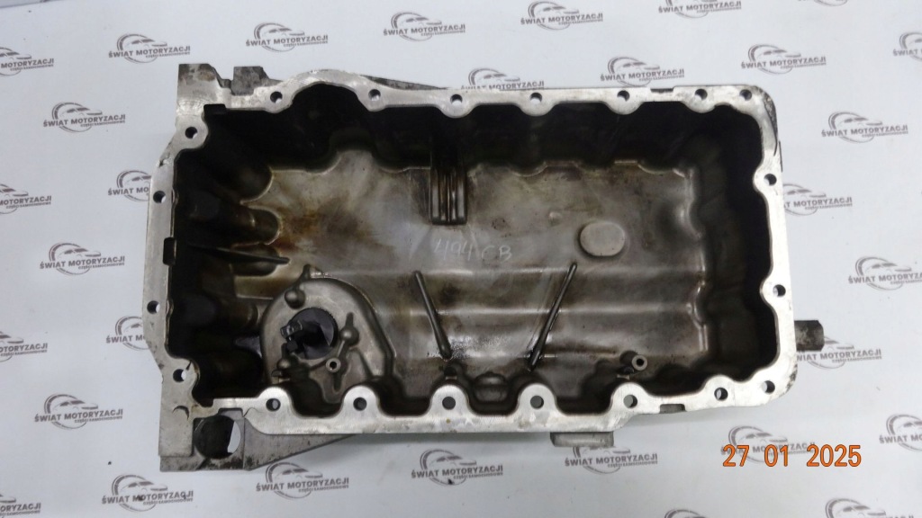 Audi a3 2.0 fsi 06r поддон масляная 06f103603f в Украине