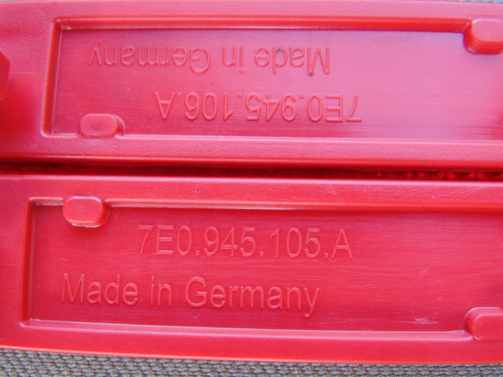 фото №12, Отражатель w бампер правый левый задняя vw transporter t6