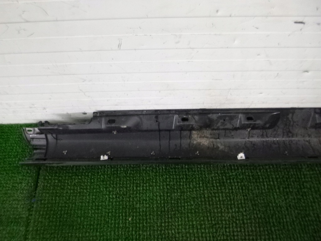 фото №6, Volvo c30 lift 10- молдинг поріг ліва накладка