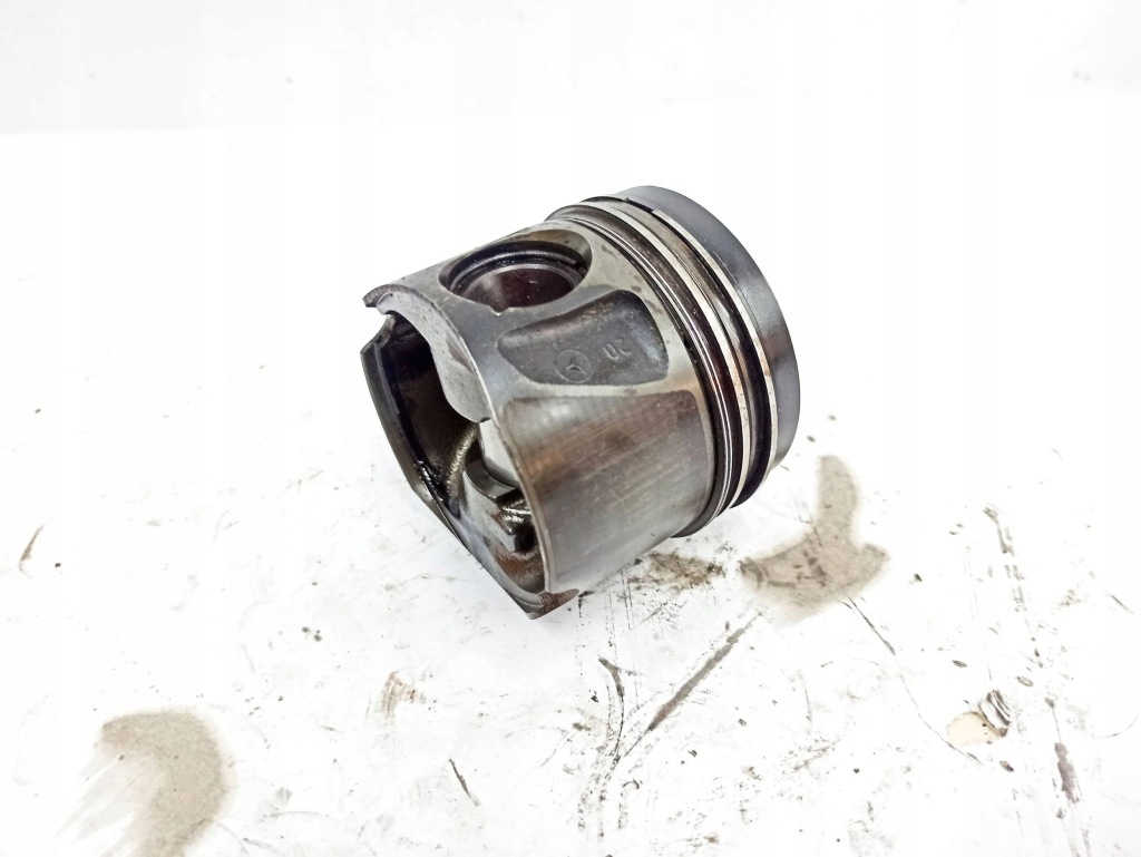 фото №8, Mercedes-benz cls c219 2005 поршні